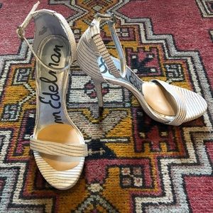 Sam Edelman White and black snake embossed heels